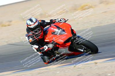 media/Jan-08-2022-SoCal Trackdays (Sat) [[1ec2777125]]/Turn 15 Inside (950am)/